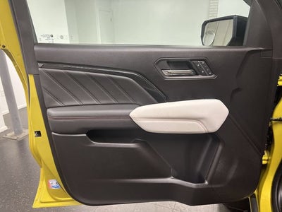2023 GMC Canyon AT4X