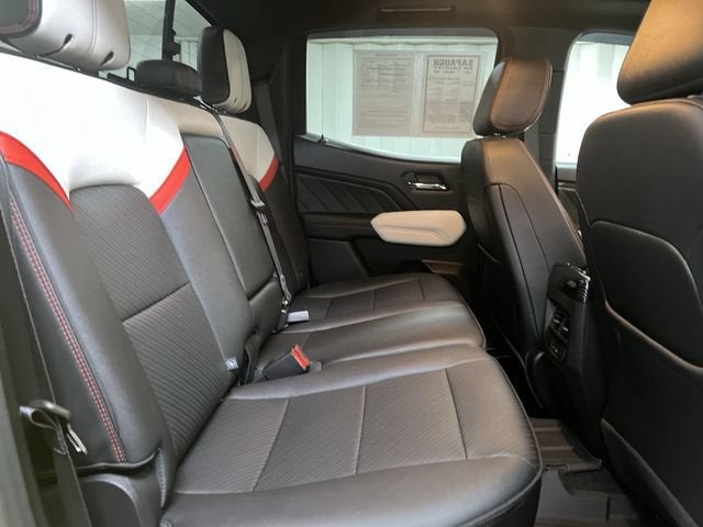 2023 GMC Canyon AT4X