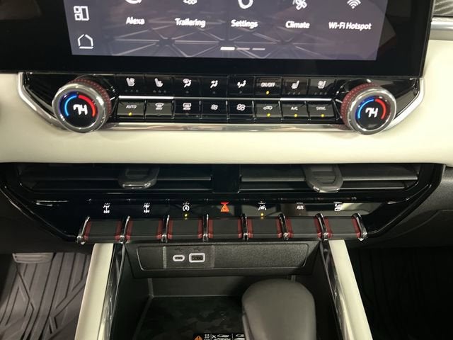 2024 GMC Canyon AT4X