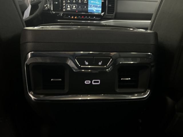 2026 GMC Sierra 1500 SLT - Photo 21