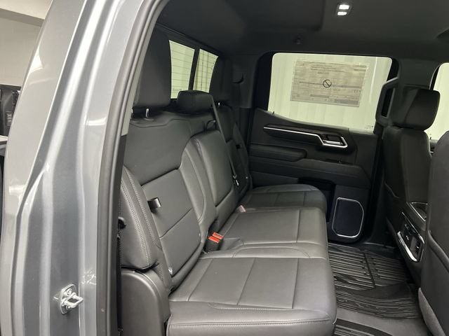2026 GMC Sierra 1500 SLT - Photo 27