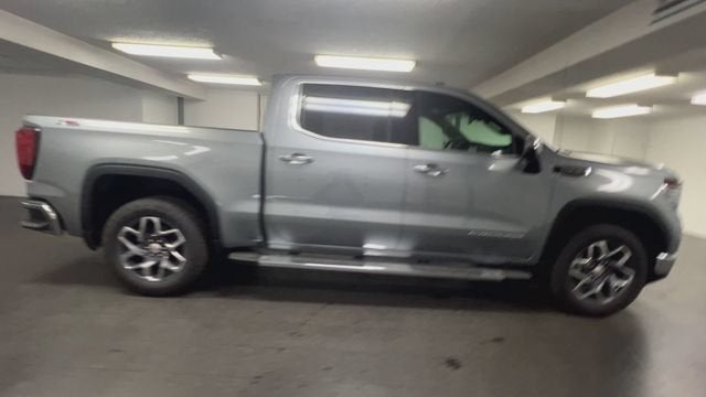 2026 GMC Sierra 1500 SLT - Photo 9