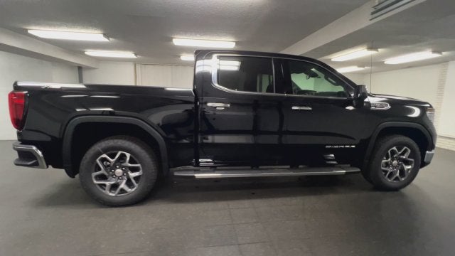 2026 GMC Sierra 1500 SLT - Photo 9