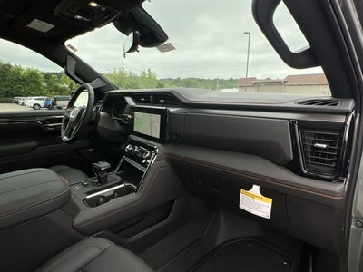 2025 GMC Sierra 1500 AT4