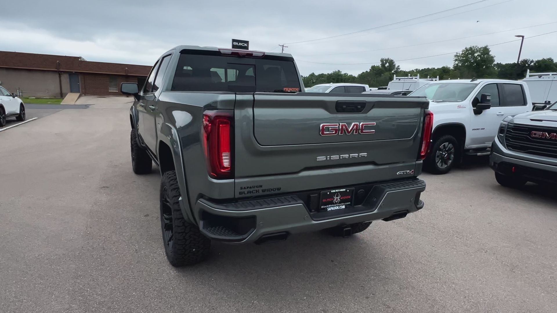 2025 GMC Sierra 1500 AT4