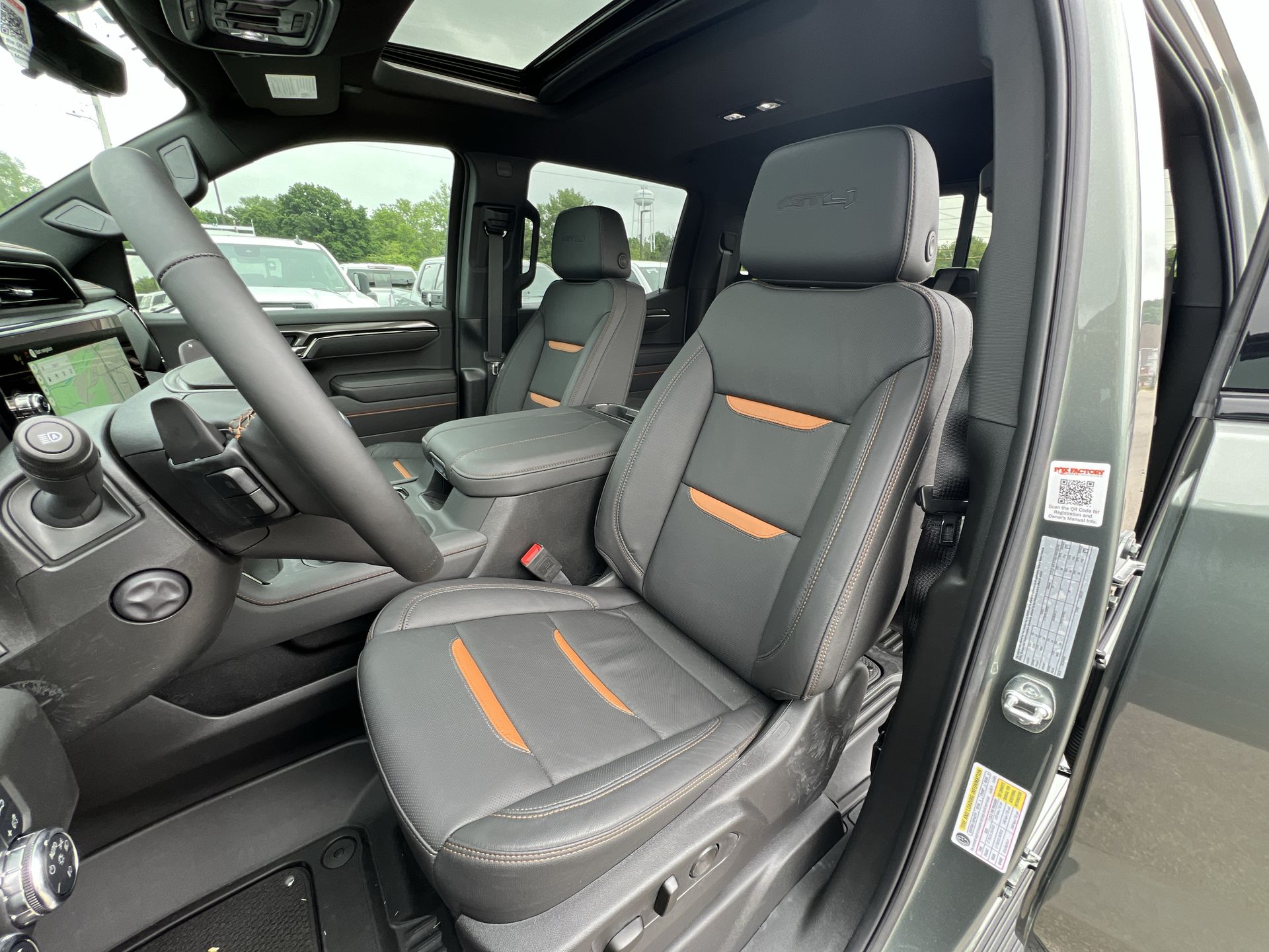 2025 GMC Sierra 1500 AT4