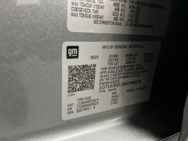 2024 GMC Sierra 1500 AT4