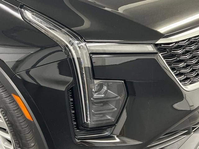 2024 Cadillac XT4 Luxury