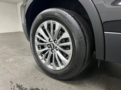 2024 Cadillac XT4 Luxury