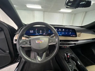 2024 Cadillac XT4 Luxury