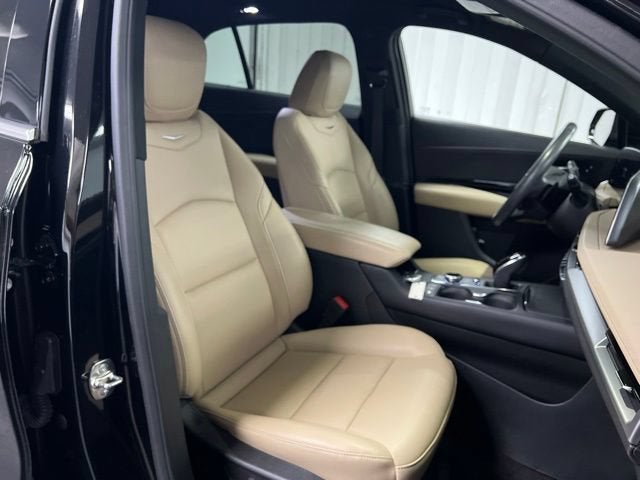 2024 Cadillac XT4 Luxury
