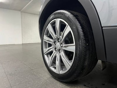 2023 Cadillac XT4 AWD Premium Luxury