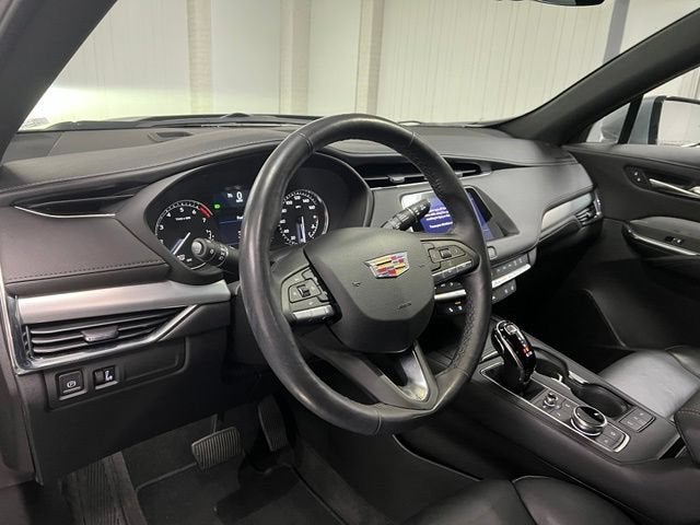 2023 Cadillac XT4 AWD Premium Luxury