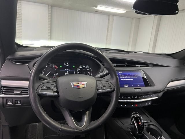 2023 Cadillac XT4 AWD Premium Luxury