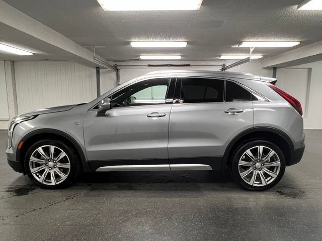 2023 Cadillac XT4 AWD Premium Luxury