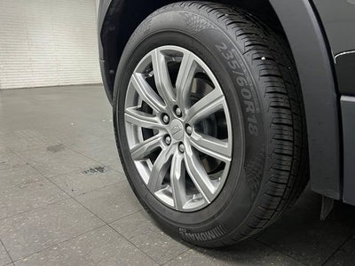 2023 Cadillac XT4 Premium Luxury