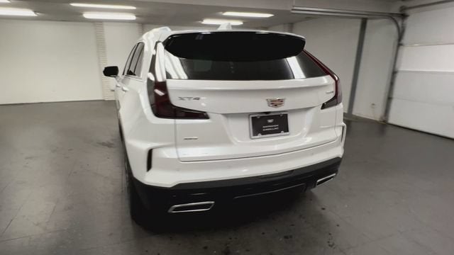 2024 Cadillac XT4 Premium Luxury
