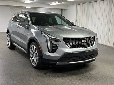 2023 Cadillac XT4 Premium Luxury