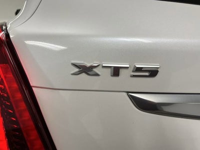 2021 Cadillac XT5 Luxury