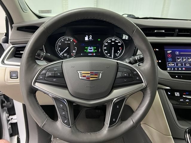 2023 Cadillac XT5 AWD Premium Luxury
