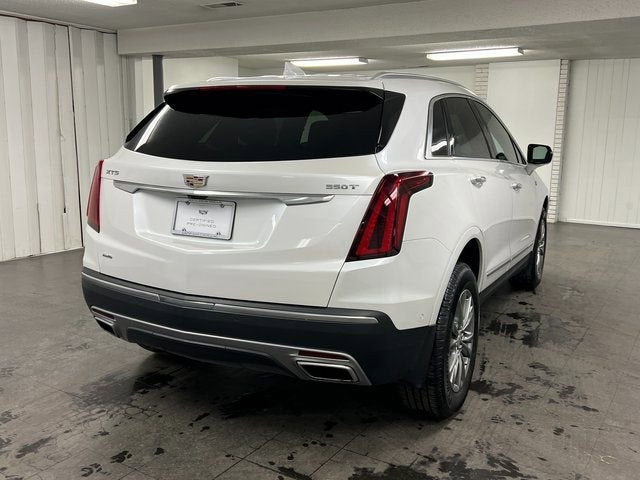 2022 Cadillac XT5 Premium Luxury