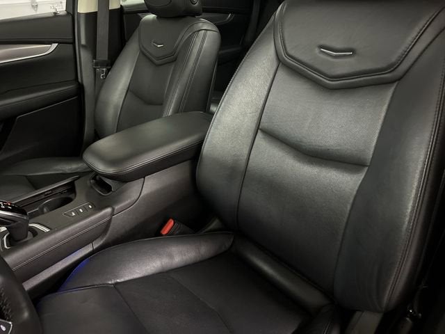 2018 Cadillac XT5 Luxury AWD