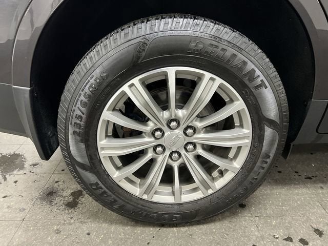 2018 Cadillac XT5 Luxury AWD