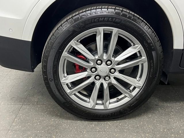 2025 Cadillac XT5 Sport