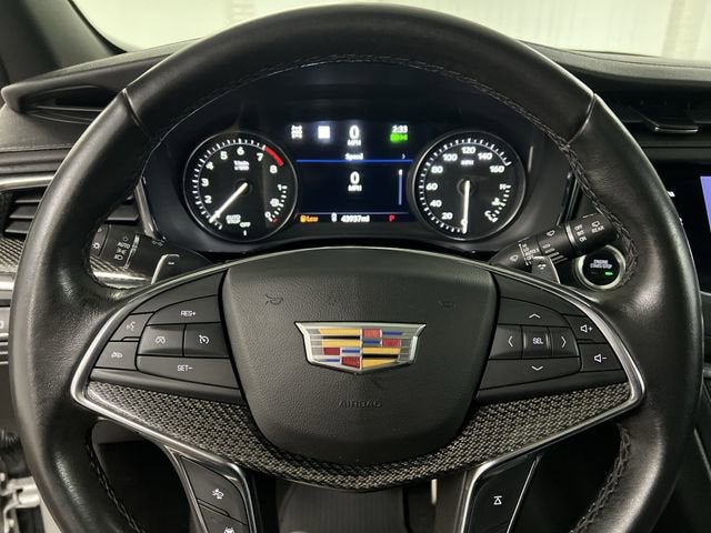2020 Cadillac XT5 Sport
