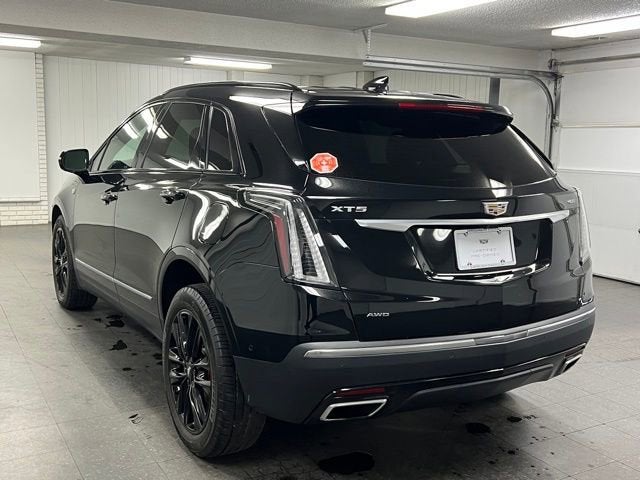 2023 Cadillac XT5 Sport