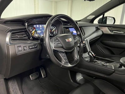 2022 Cadillac XT5 Sport