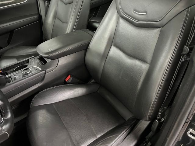 2022 Cadillac XT5 Sport