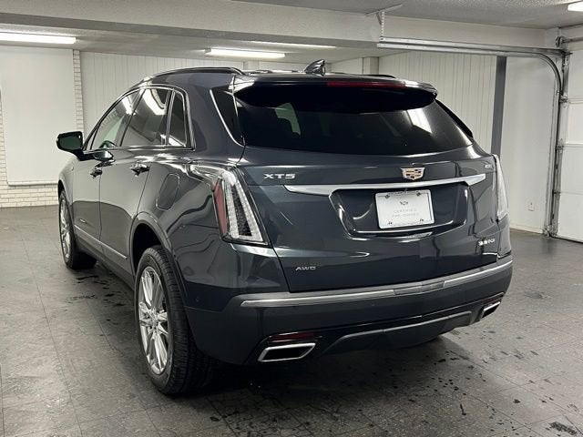 2022 Cadillac XT5 Sport