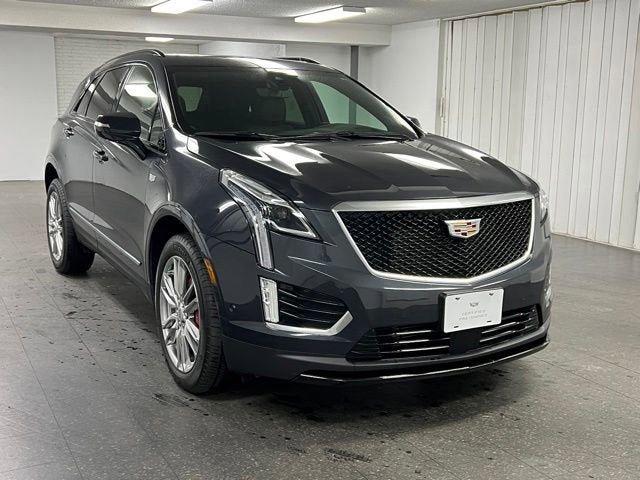 2022 Cadillac XT5 Sport