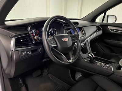 2024 Cadillac XT6 Luxury