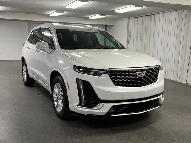 2024 Cadillac XT6 Luxury