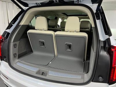 2025 Cadillac XT6 Premium Luxury