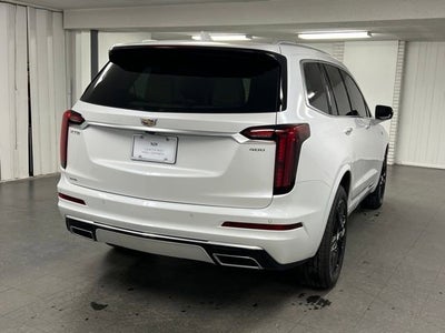 2025 Cadillac XT6 Premium Luxury