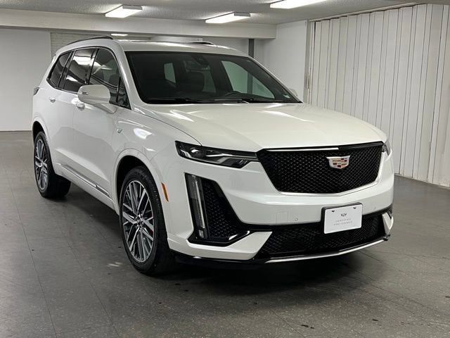 2024 Cadillac XT6 Sport