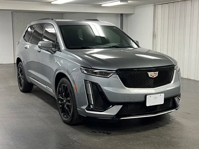 2024 Cadillac XT6 Sport