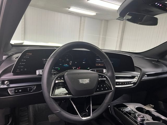 2024 Cadillac LYRIQ Tech