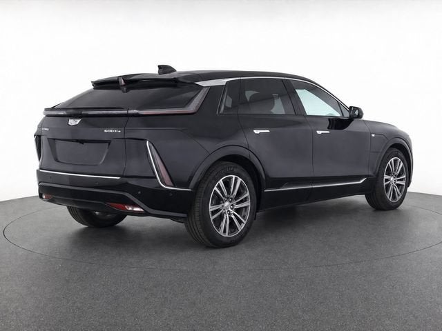 2024 Cadillac LYRIQ Tech