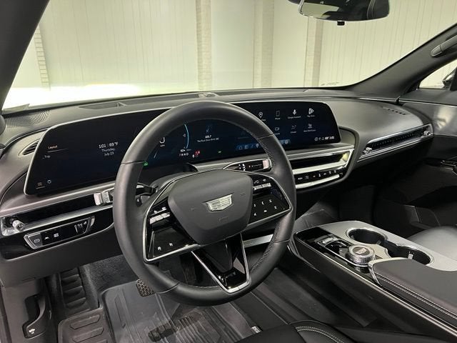 2024 Cadillac LYRIQ Tech