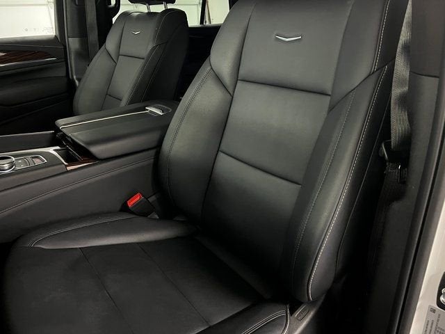 2024 Cadillac Escalade Luxury