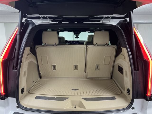 2023 Cadillac Escalade 4WD Premium Luxury