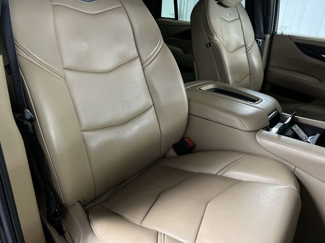 2020 Cadillac Escalade Platinum