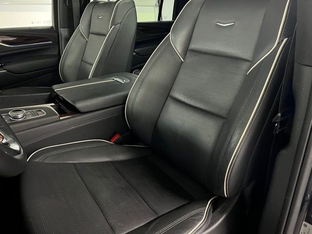 2023 Cadillac Escalade ESV Premium Luxury