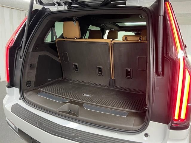 2025 Cadillac Escalade Premium Luxury