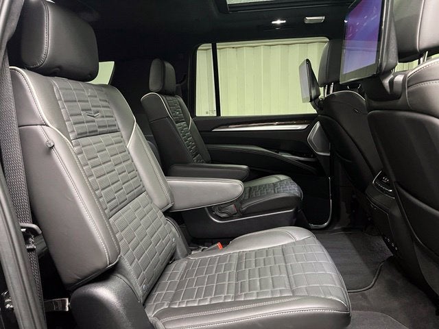 2025 Cadillac Escalade ESV Sport Platinum