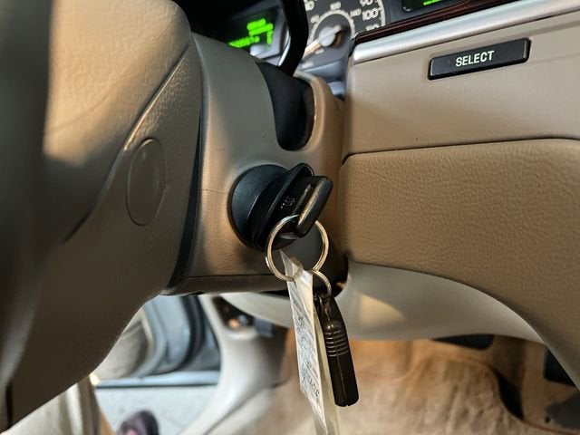 2004 Lincoln Town Car Signature